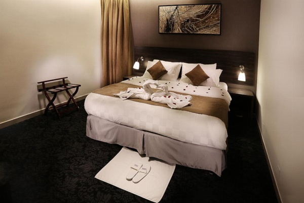 Watheer Hotel Suite image 10