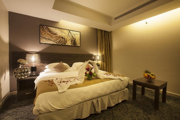 Watheer Hotel Suite image 14