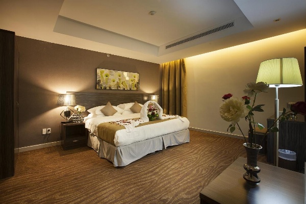Watheer Hotel Suite image 20
