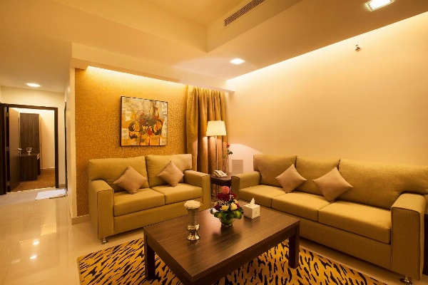 Watheer Hotel Suite image 24