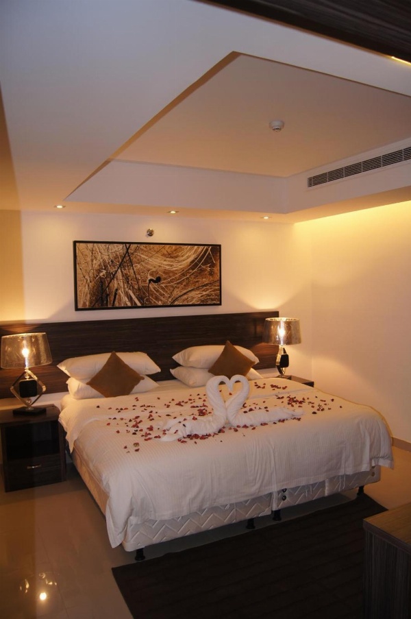Watheer Hotel Suite image 7